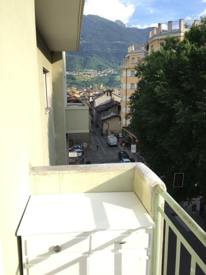 Beaucoeur Hotel Aosta Bagian luar foto